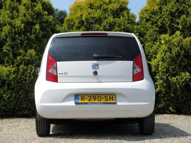 SEAT Mii 1.0 Style 5-drs*Navi*Airco* 2014 Benzine 6