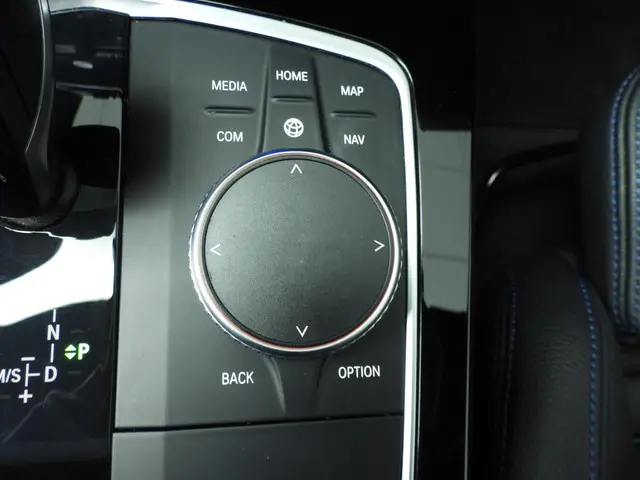 BMW 1 Serie 5-deurs 118i 2020 Benzine 27