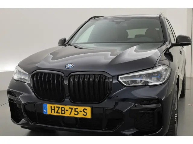 BMW X5 xDrive45e M Sport 2022 Hybride Benzine 44