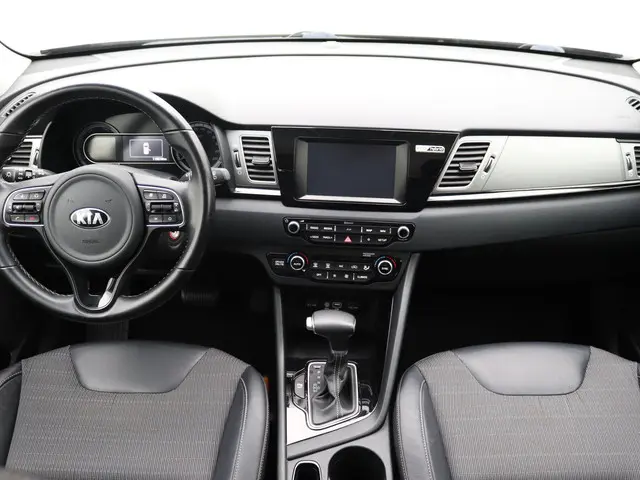 Kia Niro 1.6 GDi Hybrid DynamicLine 2018 Hybride Benzine 12