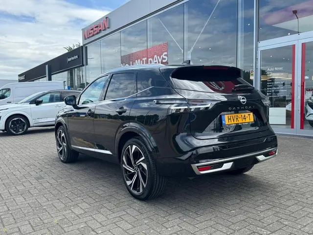 Nissan QASHQAI 1.3 MHEV Xtronic Tekna Plus 2025 Benzine 4
