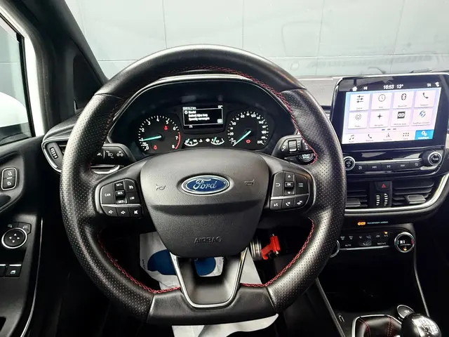 Ford Fiesta 1.0 EcoBoost ST-Line 2019 Benzine 21
