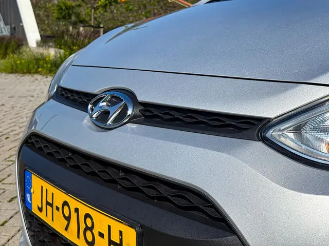 Hyundai i10 1.0i i-Motion Comfort 2016 Benzine 5
