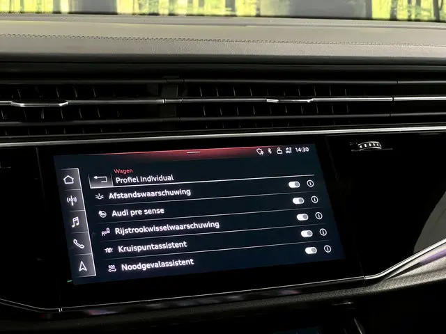 Audi RSQ8 4.0 TFSI RS Q8 quattro 2021 Hybride Benzine 15