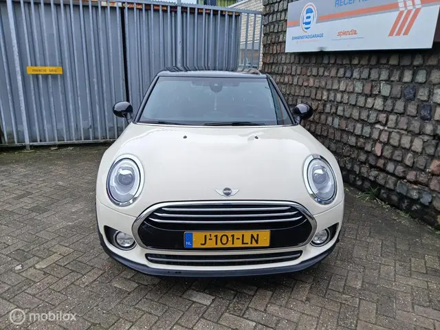 MINI Clubman 1.5 Cooper Chili 2018 Benzine 6
