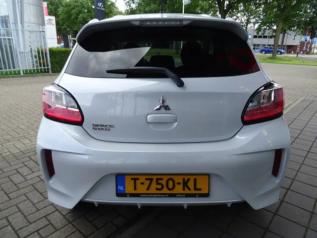 Mitsubishi Space Star 1.2 Dynamic AUTOMAAT 2023 Benzine 9