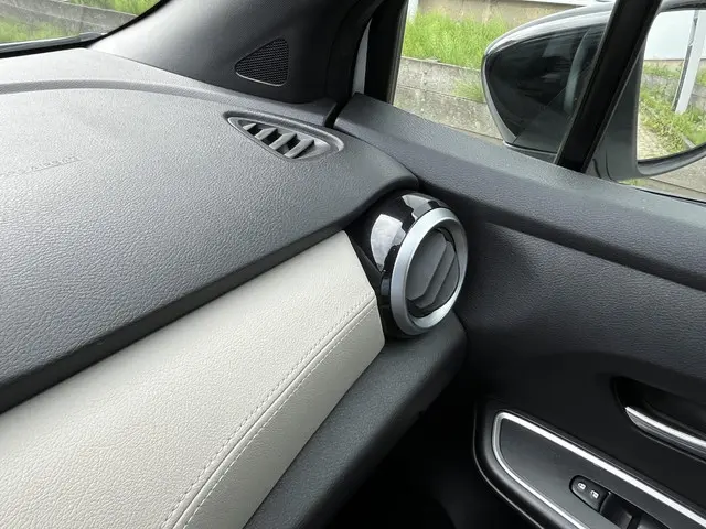 Nissan Micra 0.9 IG-T Tekna 2017 Benzine 67