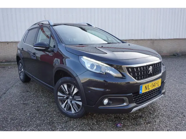 Peugeot 2008 1.2 PureTech Allure 2017 Benzine 17