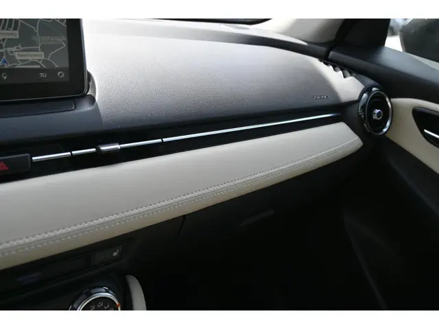 Mazda 2 Skyactiv-G 90 5MT Skylease GT 2016 Benzine 29