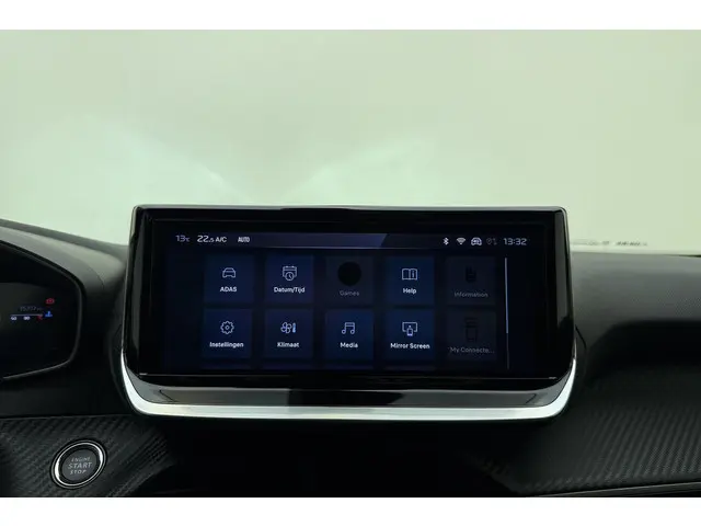 Peugeot 2008 1.2 Hybrid Allure 2025 Hybride Benzine 20