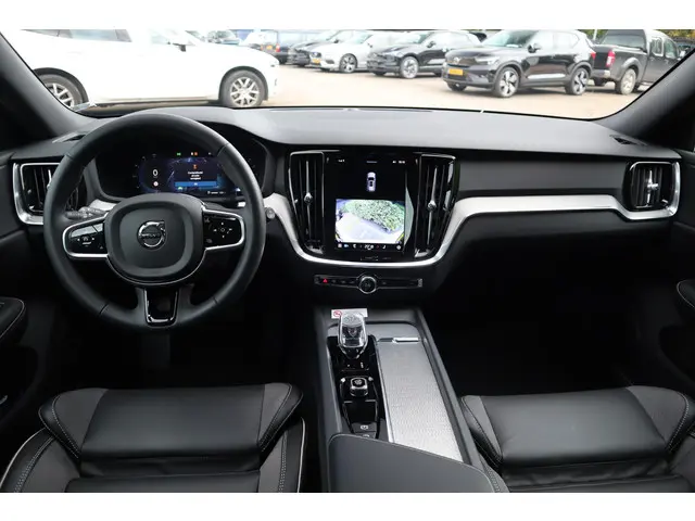 Volvo V60 2.0 B3 Plus Dark 2024 Benzine 5
