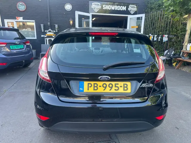 Ford Fiesta 1.25 2015 Benzine 5