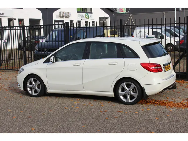 Mercedes-Benz B-Klasse 180 CDI Prestige 2014 Diesel 2