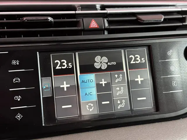 Citroën C4 Picasso 1.6 e-THP Exclusive 2016 Benzine 37