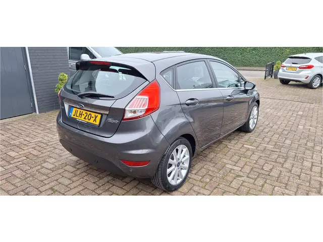 Ford Fiesta Titanium 2017 Benzine 5