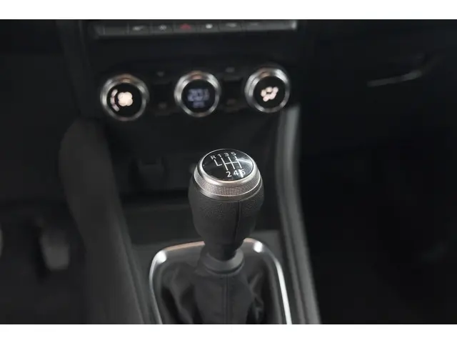 Renault Captur TCe 90 Techno 2024 Benzine 41