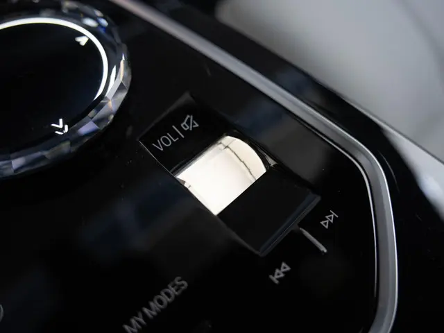 BMW 7 Serie Sedan M760e xDrive 2023 Hybride Benzine 39