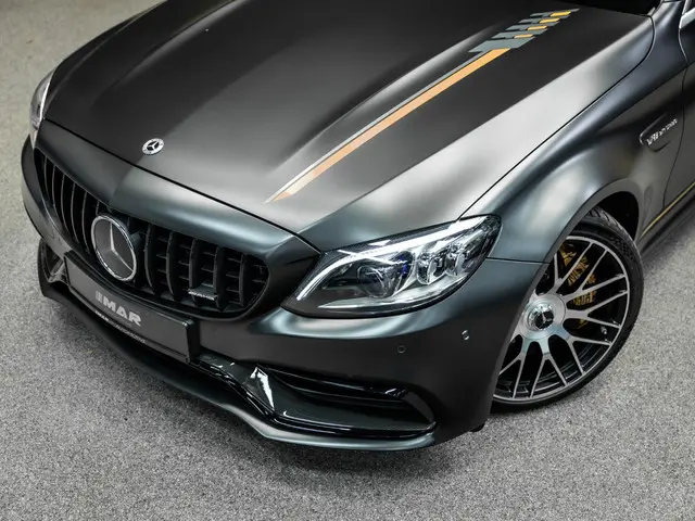 Mercedes-Benz C-Klasse Cabrio AMG 63 S 2022 Benzine 9