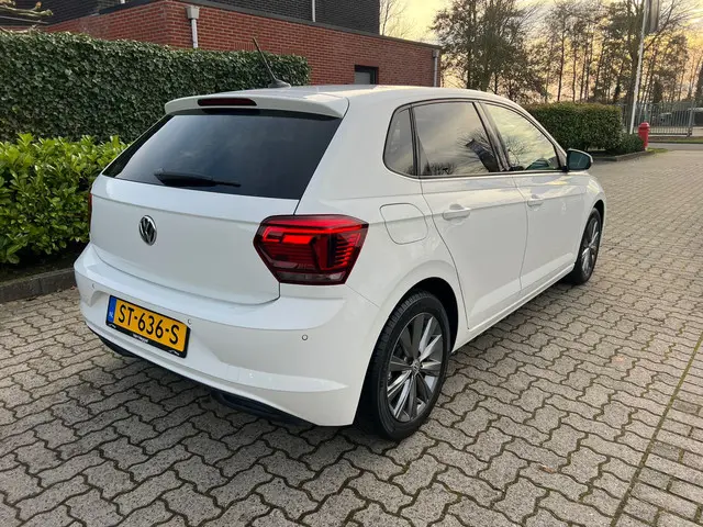 Volkswagen Polo 1.0 TSI Highline 2018 Benzine 25