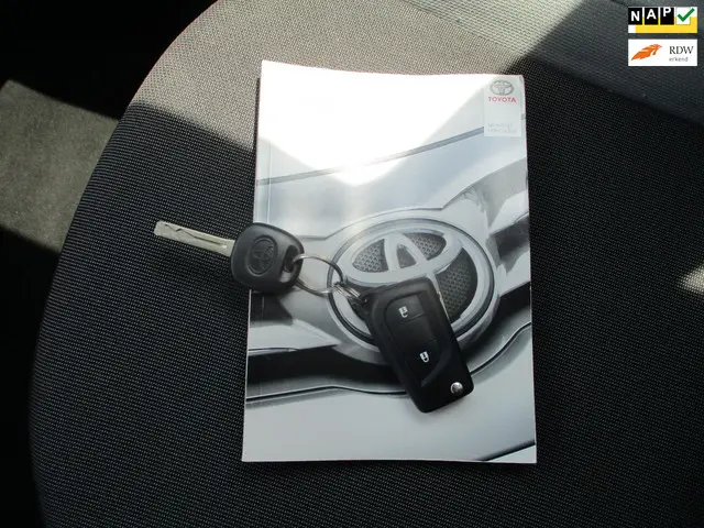 Toyota Aygo 1.0 VVT-i x-now 2016 Benzine 10