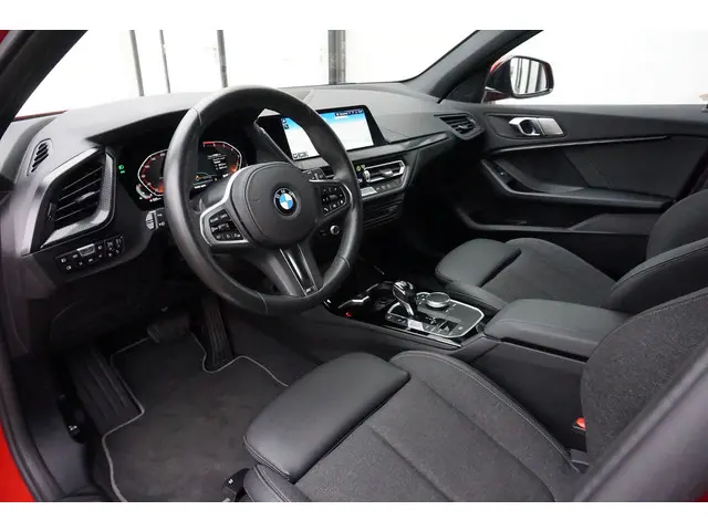 BMW 1 Serie 118i 2020 Benzine 5