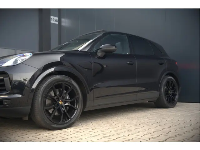 Porsche Cayenne 3.0 E-Hybrid 2018 Hybride Benzine 16