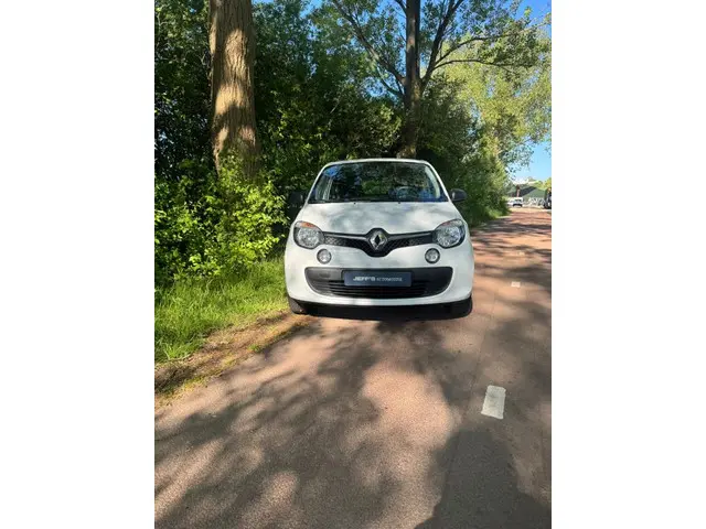 Renault Twingo 1.0 SCe Collection 2016 Benzine 12