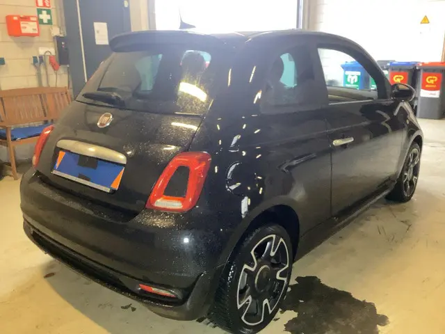 Fiat 500 0.9 TwinAir 85pk Turbo Rockstar 2020 Benzine 2