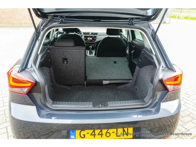 SEAT Ibiza 1.0 TSI Style Business Intense 2019 Benzine 49