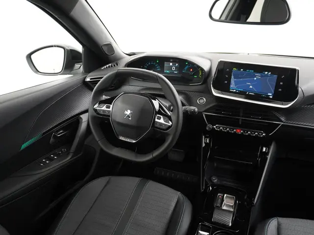Peugeot e-2008 EV Allure 50 kWh 2023 Elektrisch 21