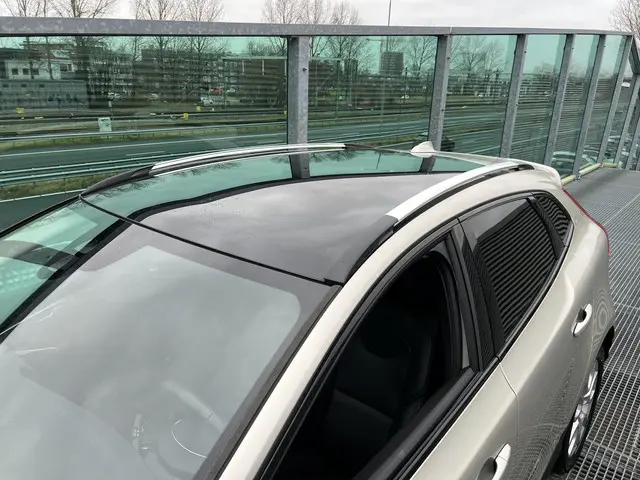 Volvo V40 Cross Country 1.5 T3 Polar+ Luxury 2019 Benzine 9