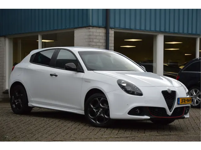 Alfa Romeo Giulietta 2