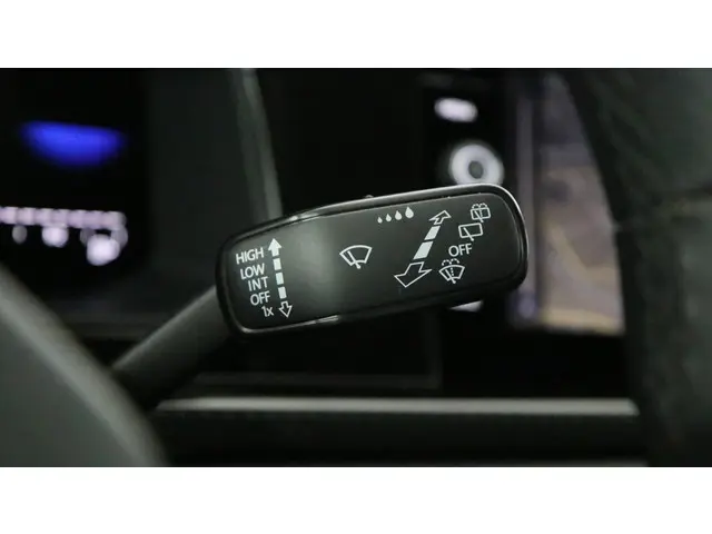 Volkswagen Polo 1.0 TSI 95pk Life Edition 2024 Benzine 24