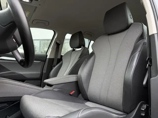 Škoda Enyaq iV Aut. 60 2023 Elektrisch 12