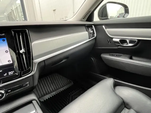 Volvo S90 2.0 T4 Inscription 2018 Benzine 61