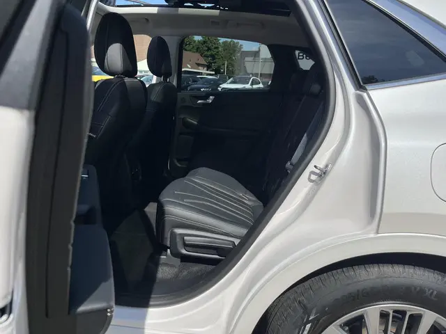 Ford Kuga 2.5 PHEV Vignale 2021 Hybride Benzine 13