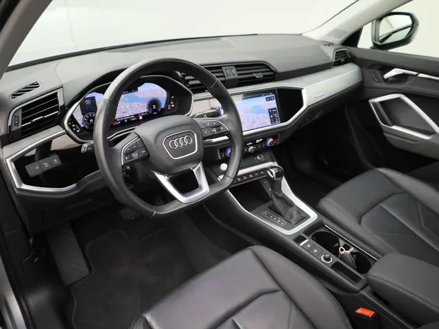 Audi Q3 35 TFSI/150PK Business Ed 2020 Benzine 18