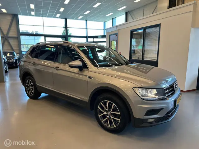 Volkswagen Tiguan 1.5 TSI ACT Comfortline 2019 Benzine 26