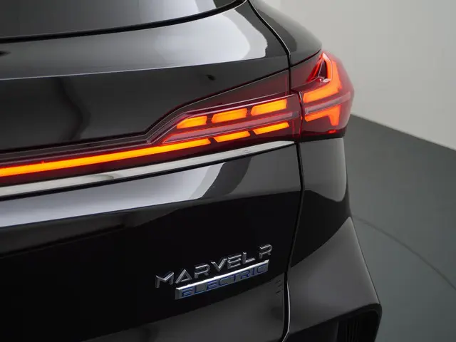 MG Marvel R Luxury 70 kWh 2022 Elektrisch 9