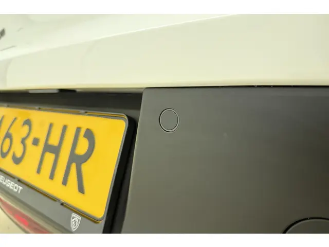 Peugeot e-208 EV Active 50 kWh 2024 Elektrisch 3