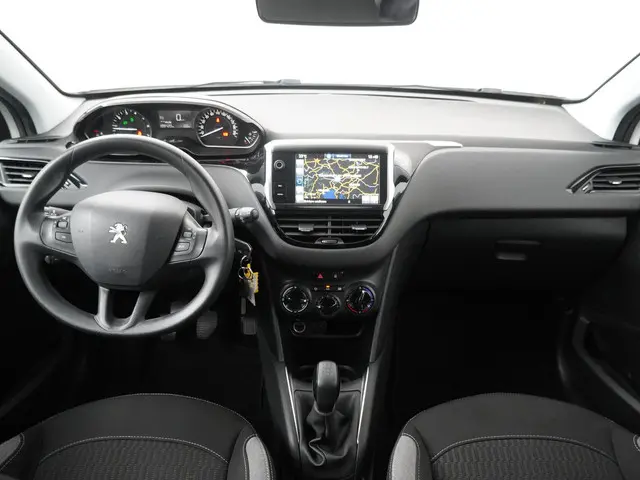 Peugeot 208 1.2 PureTech Blue Lion 2016 Benzine 12