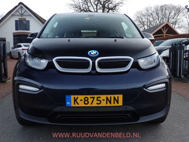 BMW i3 2