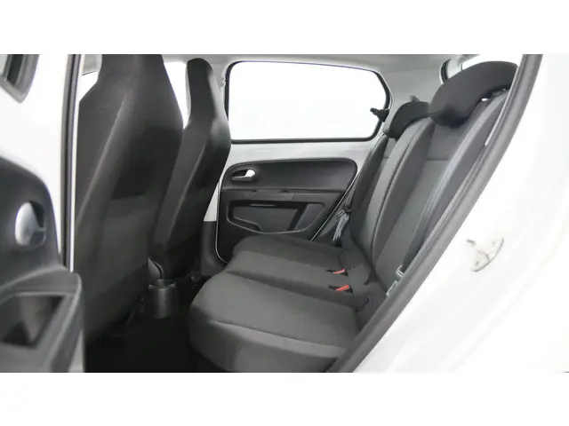 Volkswagen up! 1.0 65pk 2021 Benzine 29