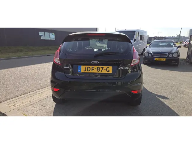 Ford Fiesta 1.0 EcoBoost Titanium 2016 Benzine 5