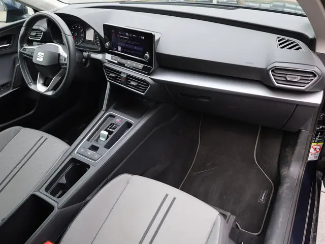 SEAT Leon 1.0 eTSI 2022 Benzine 7