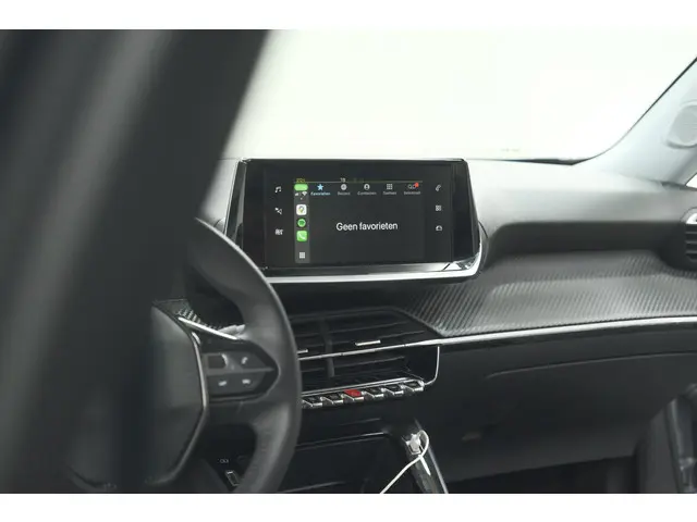 Peugeot e-2008 EV Active 50 kWh 2022 Elektrisch 55