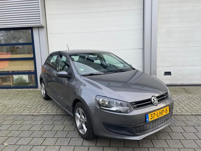 Volkswagen Polo 1.2 TSI Comfortline 2013 Benzine 3