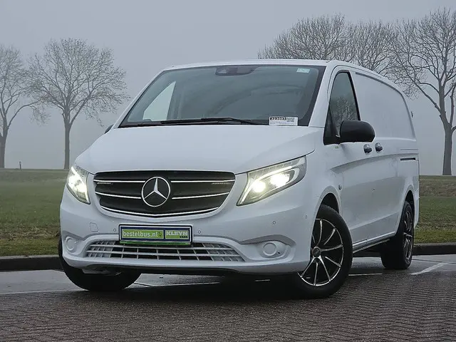 Mercedes-Benz Vito 114 2022 Diesel