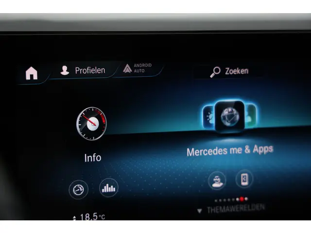 Mercedes-Benz CLA 200 164PK AMG Night Aut. 2020 Benzine 60