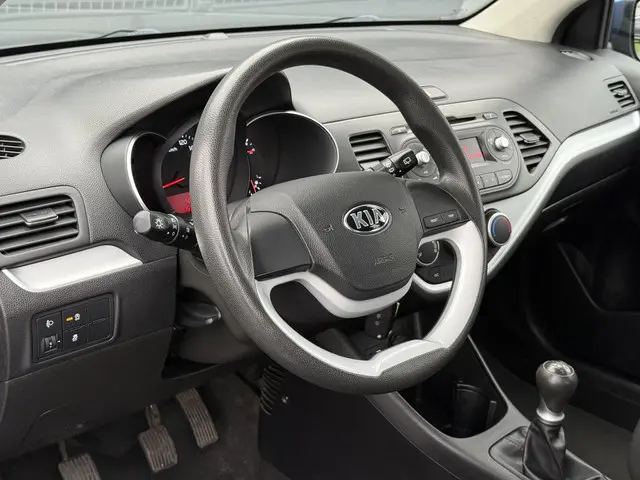 Kia Picanto 1.0 CVVT ComfortLine 2015 Benzine 7
